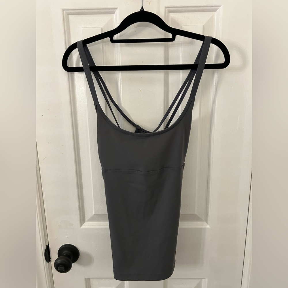 Alo Size XS Gray Strappy Tank Top